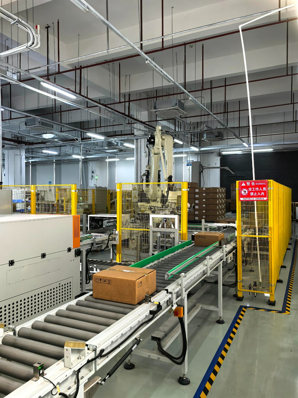 1765965010585 1765965010585